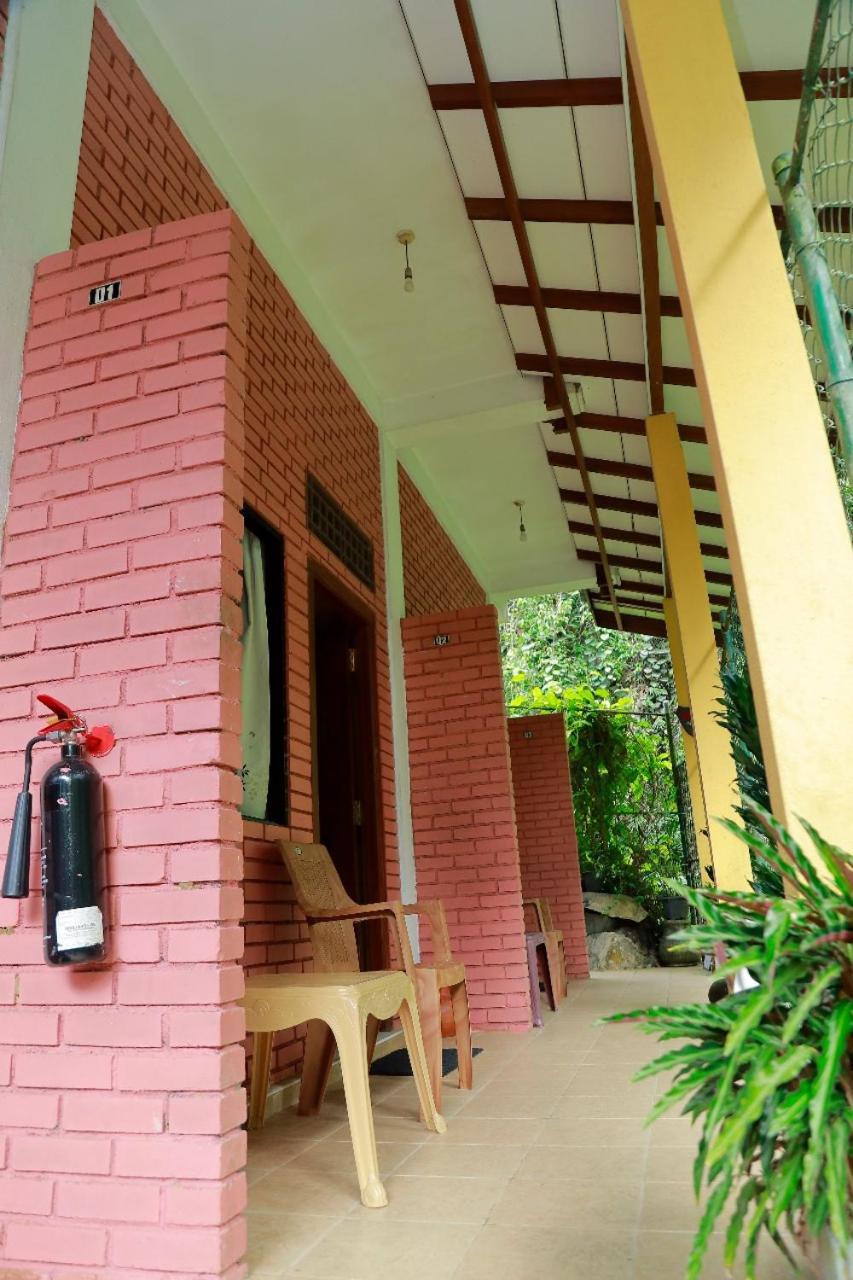 Star Rain Tour Inn Ratnapura Εξωτερικό φωτογραφία